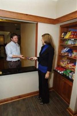 фото отеля Hampton Inn and Suites Chicago Deer Park