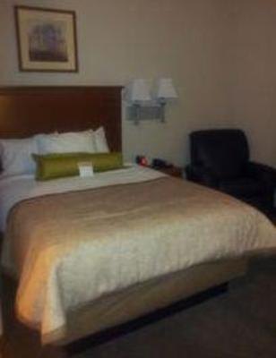 фото отеля Candlewood Suites Logan