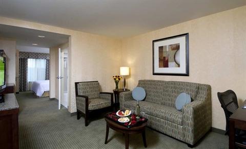 фото отеля Hilton Garden Inn Mount Holly / Westampton