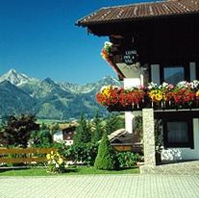 фото отеля Luag Ins Tal Pension