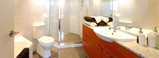 фото отеля Swan Riverside Luxury Apartment Perth