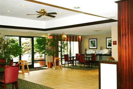 фото отеля Hampton Inn Dry Ridge