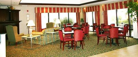 фото отеля Hampton Inn Dry Ridge