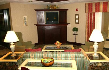 фото отеля Hampton Inn Dry Ridge