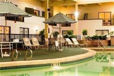 фото отеля Holiday Inn Mansfield Foxboro