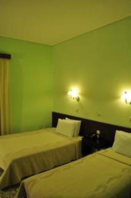 фото отеля Hotel Lux Ypati