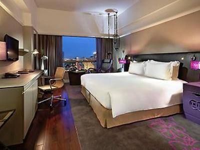 фото отеля Sofitel Saigon Plaza