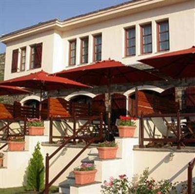 фото отеля Smaragdi Hostel