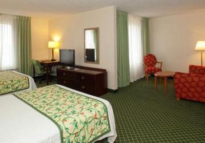 фото отеля Fairfield Inn & Suites Cleveland Streetsboro
