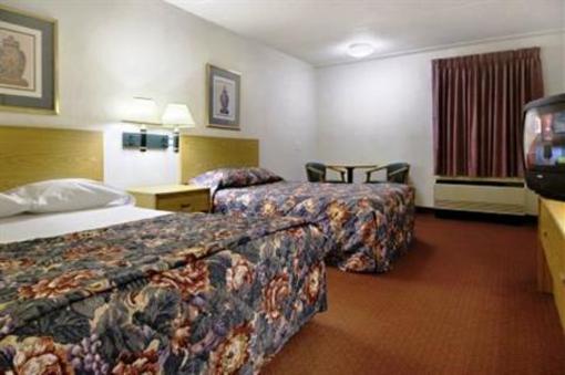 фото отеля Red Roof Inn Foxboro Mansfield (Massachusetts)