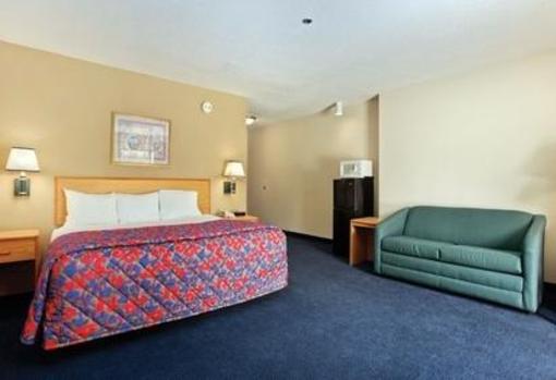 фото отеля Red Roof Inn Foxboro Mansfield (Massachusetts)