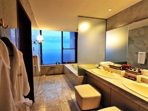 фото отеля Sankara Hotel & Spa Yakushima