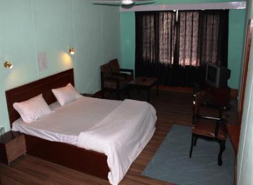фото отеля Hotel Pamposh