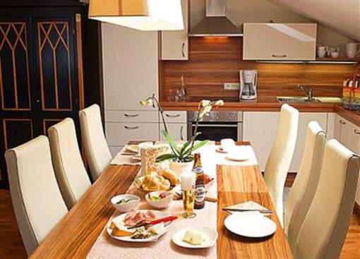 фото отеля Hotel Garni Anzengruber