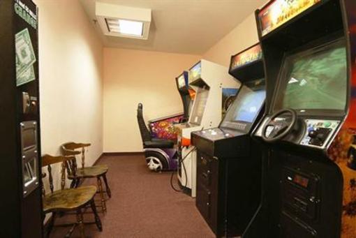 фото отеля Cabot Motor Inn Lancaster (New Hampshire)