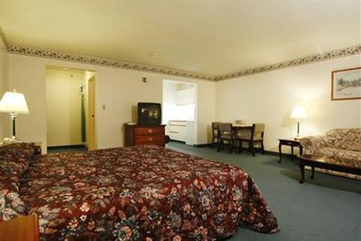 фото отеля Cabot Motor Inn Lancaster (New Hampshire)