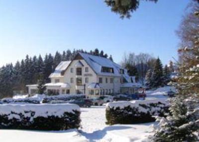 фото отеля Hotel Waldesruh Lengefeld