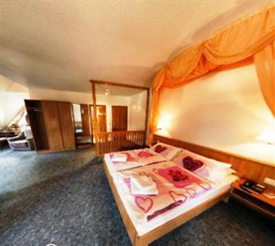 фото отеля Hotel Waldesruh Lengefeld