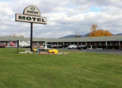 фото отеля Windsor Motel New Windsor