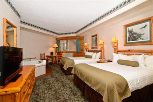 фото отеля BEST WESTERN Northwoods Lodge