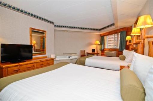 фото отеля BEST WESTERN Northwoods Lodge