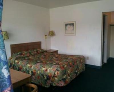фото отеля Roberts At The Beach Motel