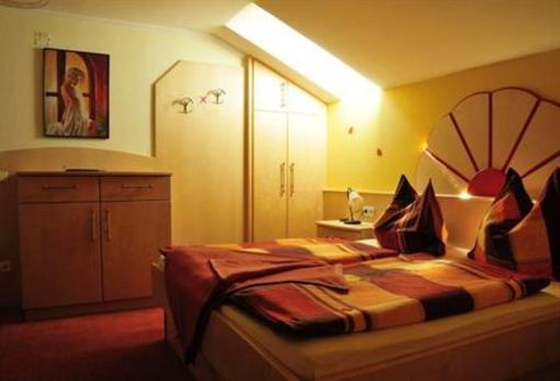 фото отеля Hotel Garni Zerza Hermagor