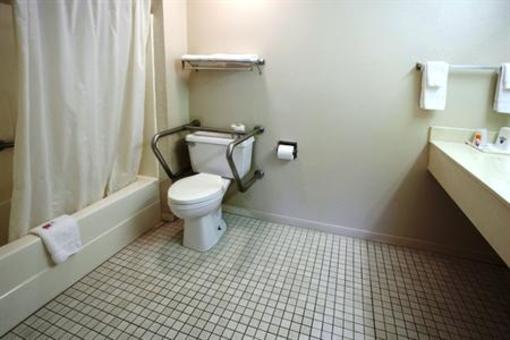 фото отеля Americas Best Value Inn Columbia