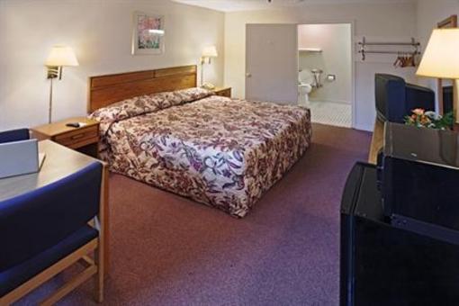 фото отеля Americas Best Value Inn Columbia