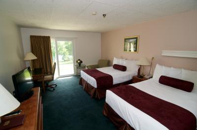 фото отеля University Inn Academic Suites
