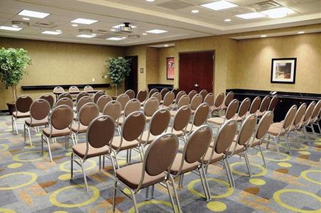 фото отеля Hampton Inn & Suites Flowery Branch
