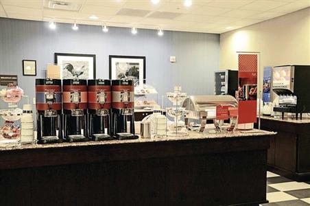 фото отеля Hampton Inn & Suites Flowery Branch