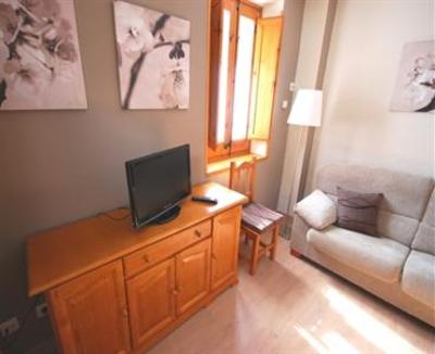 фото отеля Apartaments Roma Ribes de Freser