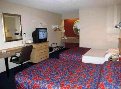 фото отеля Red Roof Inn Rochester Henrietta