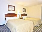 фото отеля Econo Lodge Inn & Suites Warren (Ohio)