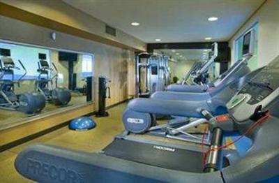 фото отеля Embassy Suites Chicago O'Hare Rosemont