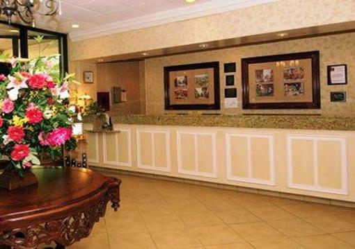 фото отеля Clarion Inn Airport Fletcher