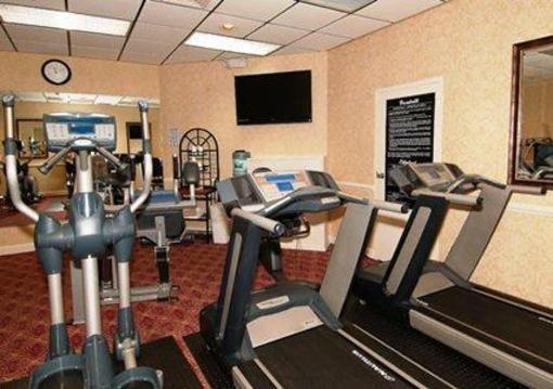 фото отеля Clarion Inn Airport Fletcher