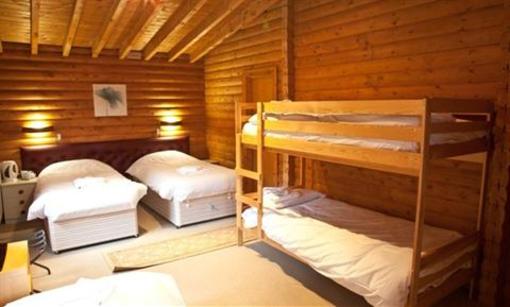 фото отеля Log Cabin Hotel Kirkmichael