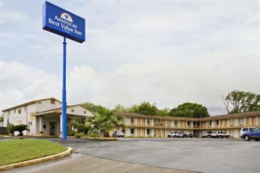 фото отеля Americas Best Value Inn San Antonio Ft. Sam Houston