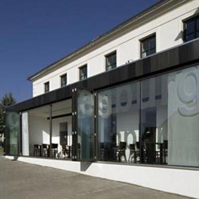 фото отеля Gasthaus Hotel Zur Schonenburg Schönberg am Kamp