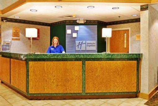 фото отеля Holiday Inn Express Marshfield Springfield Area
