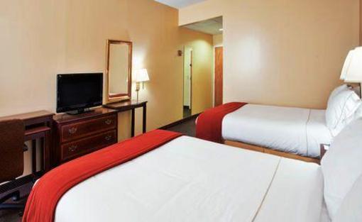 фото отеля Holiday Inn Express Marshfield Springfield Area