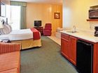фото отеля Holiday Inn Express Marshfield Springfield Area