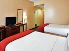 фото отеля Holiday Inn Express Marshfield Springfield Area
