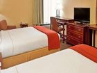 фото отеля Holiday Inn Express Marshfield Springfield Area