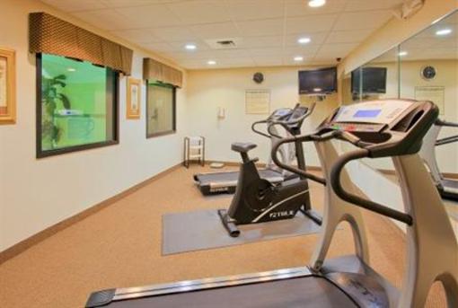 фото отеля Holiday Inn Express Hotel & Suites Pensacola W I-10