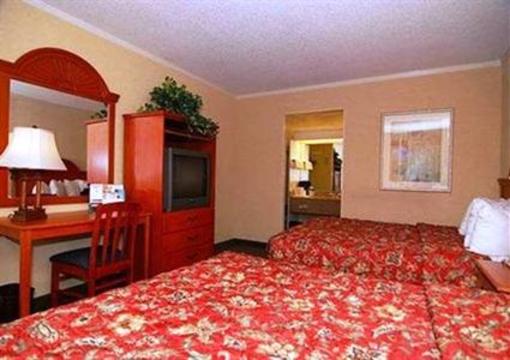 фото отеля Quality Inn South at the Falls
