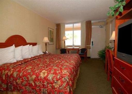 фото отеля Quality Inn South at the Falls