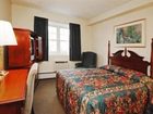 фото отеля Econo Lodge Inn & Suites Airport Windsor Locks